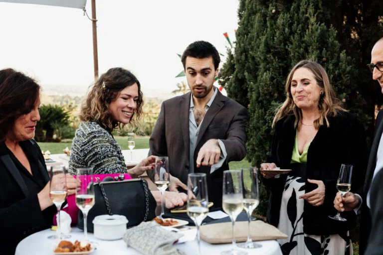 Charity Event Magician Palma | Mallorca Fundraising Magic
