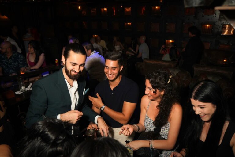 Top Bangkok Magicians & International Magicians for Unforgettable Events in 35+ Luxury Destinations