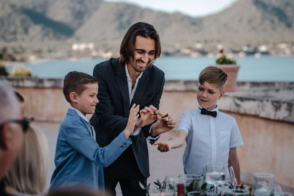 Thomas de Bernede — Magicien pour mariage à Palma de Mallorca et magicien international de prestige
